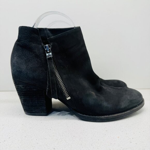 Sam Edelman Macon Booties Black Suede Genuine Leather Heeled Boots Shoes Sz 8.5 - Picture 1 of 15